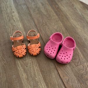 Summer sandal bundle, toddler girls size 6 Crocs, Cat & Jack flats